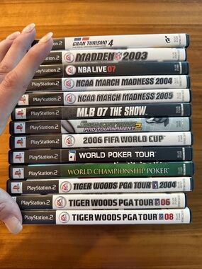 Sony PlayStation 2- lot of 13 Sports & Racing Game Bundle